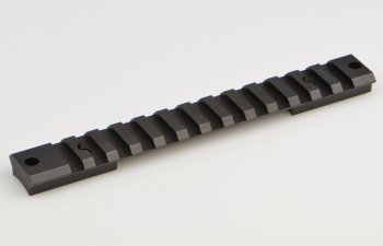 Планка Warne Maxima M666 Tactical Rail для карабинов Savage Short Action. Занижение - 20 MOA. Материал - сталь
